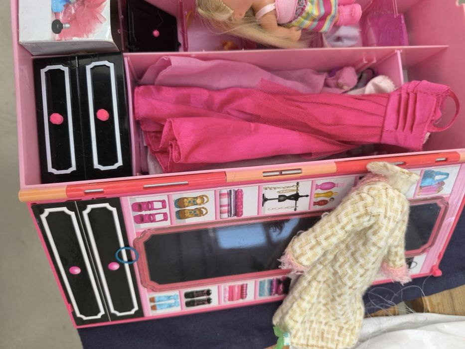 Guarda roupa BARBIE