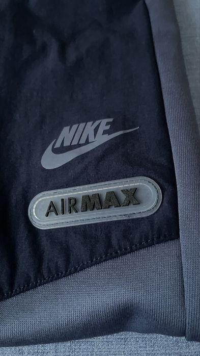 Спортивні штани Nike Sportswear Air Max Men's Joggers,відмінний стан