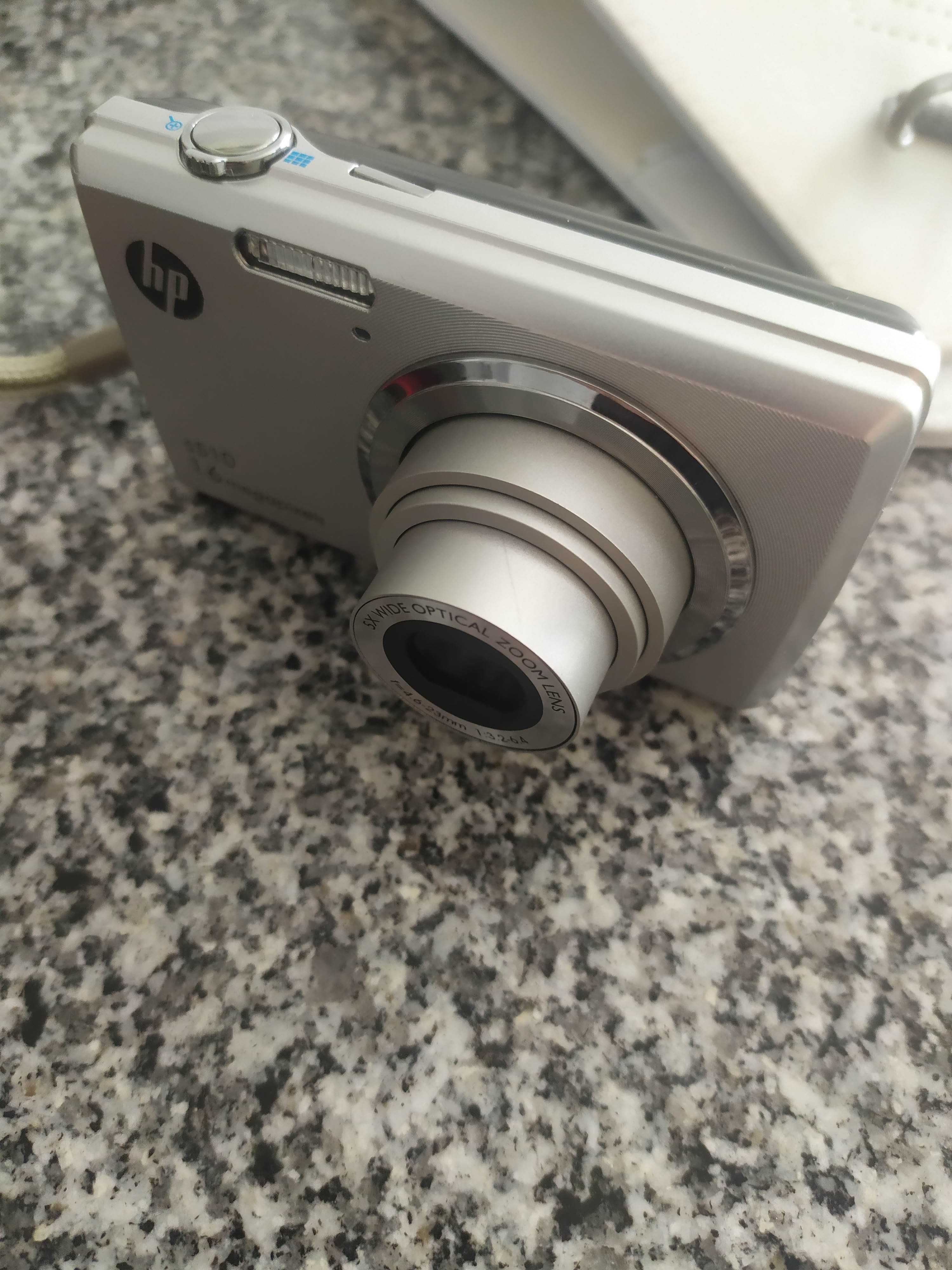 Máquina fotográfica digital HP 16 mp
