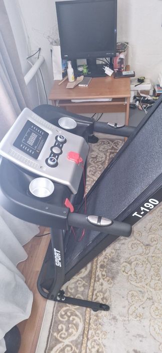 Бігова доріжка в чудовому стані