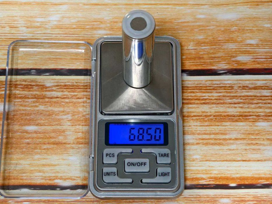 Акумулятор 21700 LG INR21700 M50L 5000 мА 14.4 A