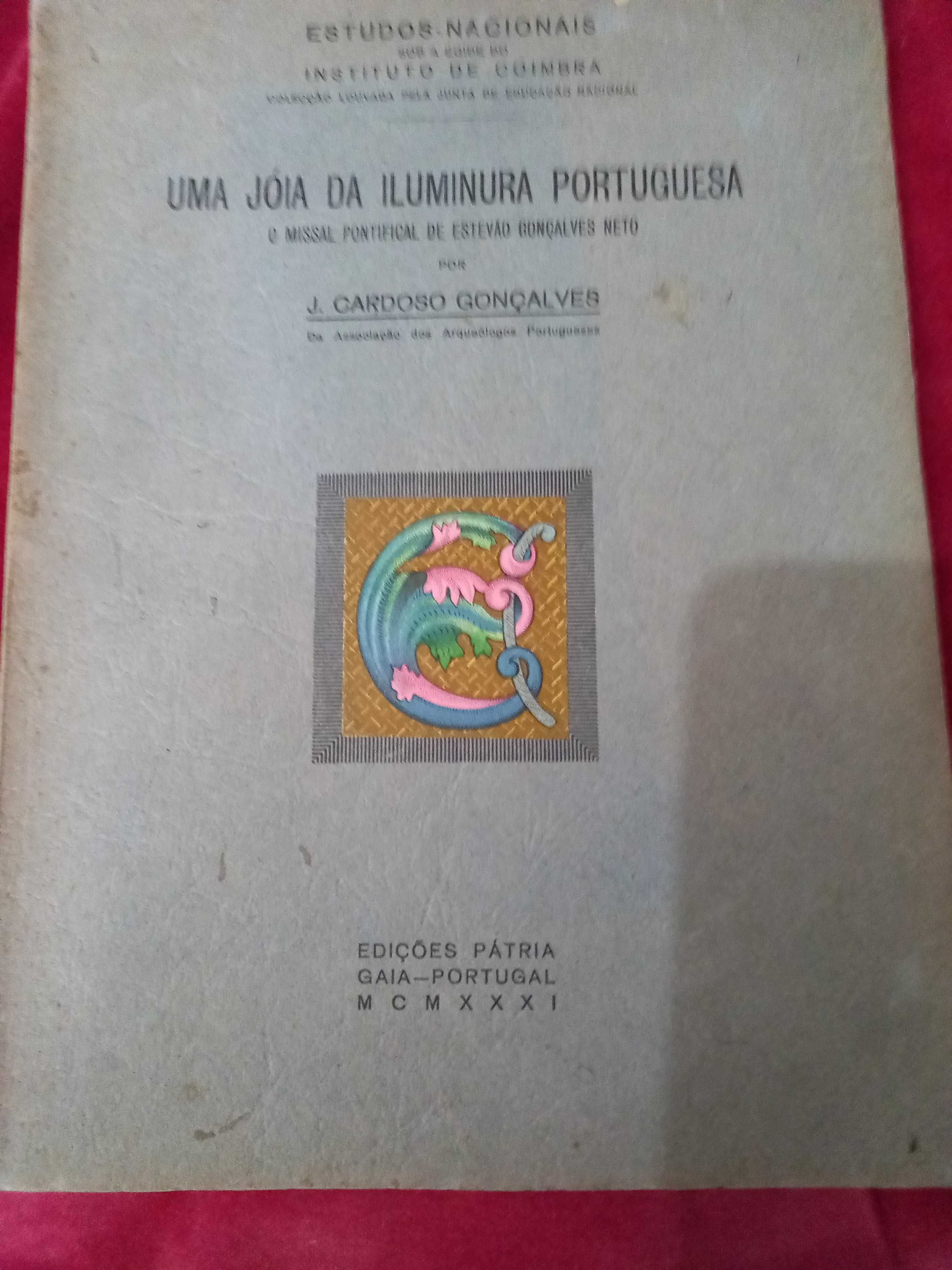 Livros e revistas antigos