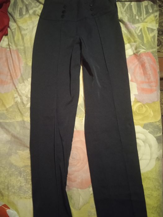 Костюм шкільний для дівчинки