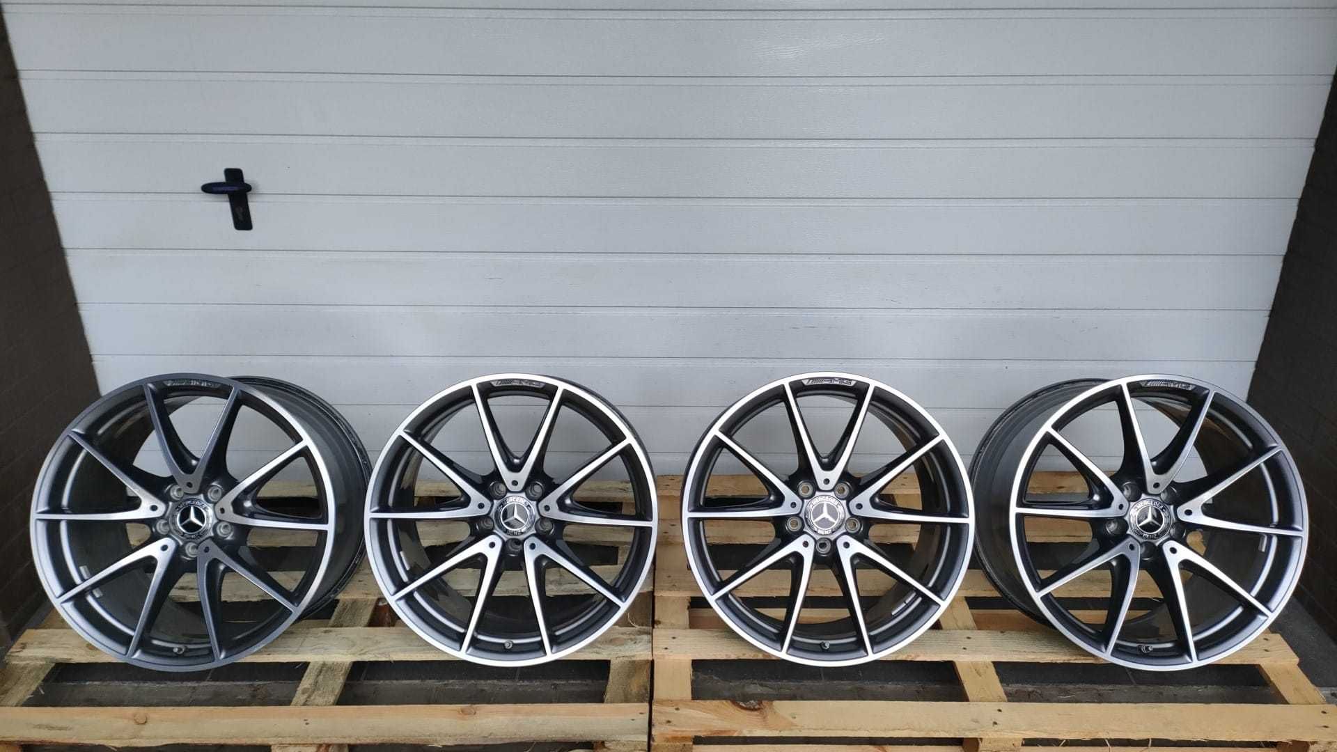 Felgi aluminiowe AMG Mercedes E- Klasa 19'' 5x112 Et25 Et52 (OL385)