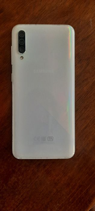 Продам телефон Samsung А30s 32GB