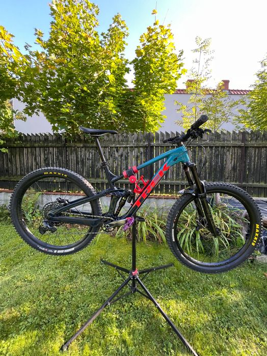 TREK Slash 8 Gen.5 L
