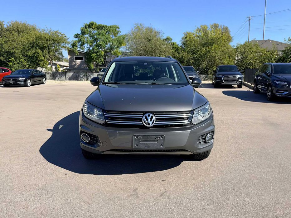 Volkswagen Tiguan      2017