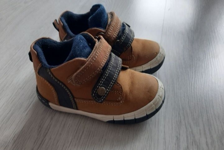 Buty jesienne Rozmiar 21 Lasocki