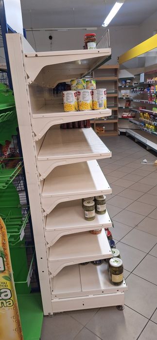 Regały i gondola sklepowa
