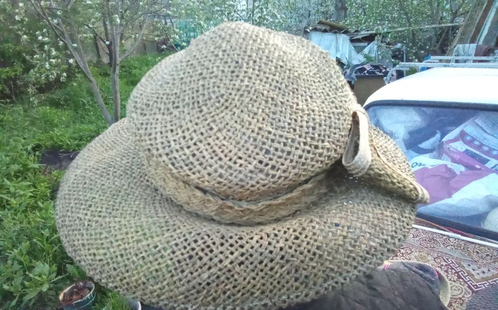 Шляпа женская для дачи, пляжа.