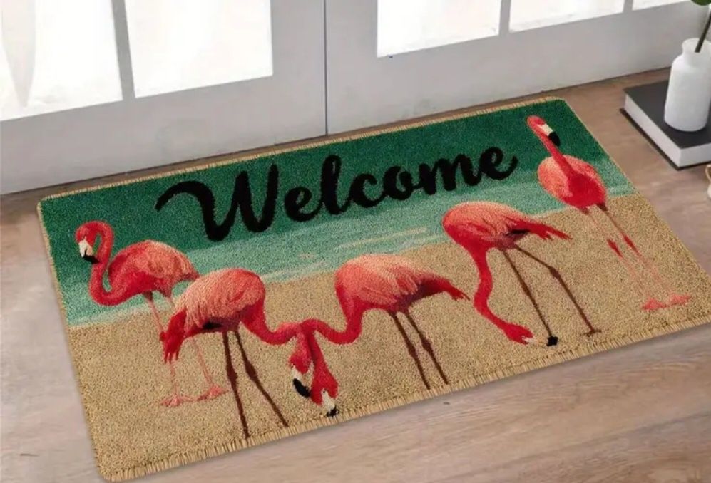 Mata antypoślizgowa w uroczy print kolorowych flamingów