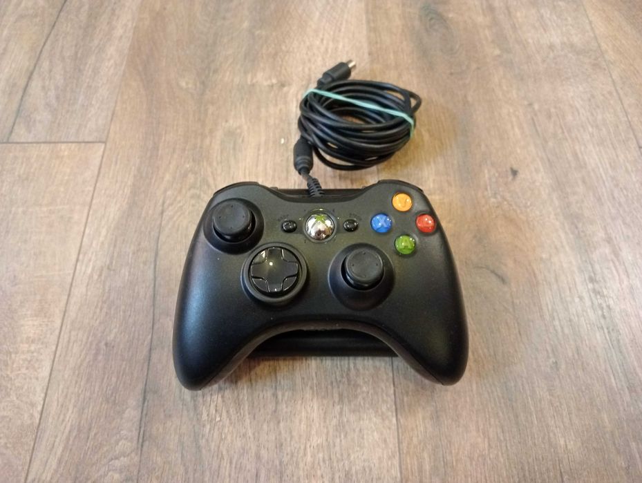 Oryginalny Przewodowy Pad - Xbox 360 (2)