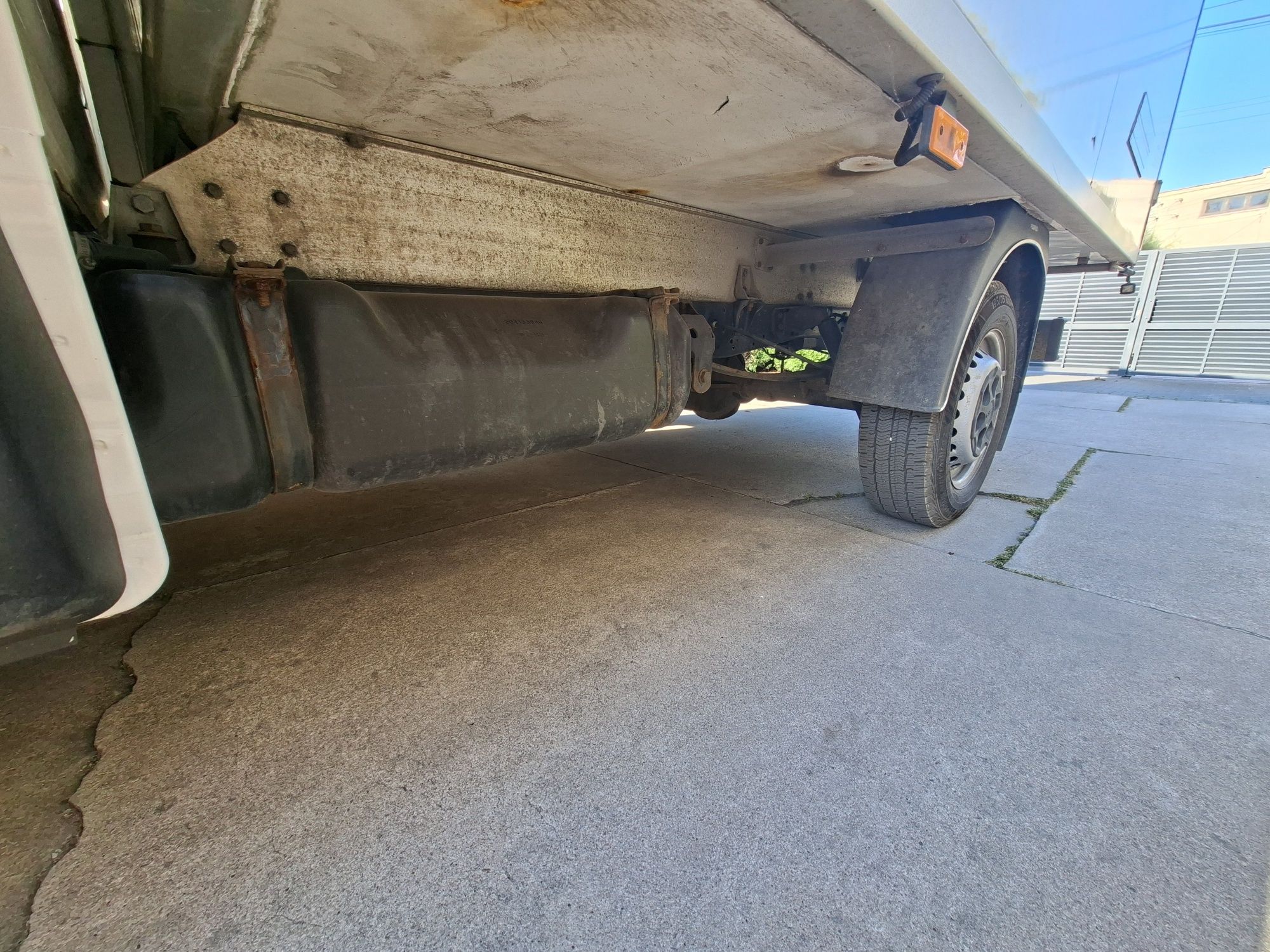 Iveco 2.3 2016 chłodnia stan bardzo dobry