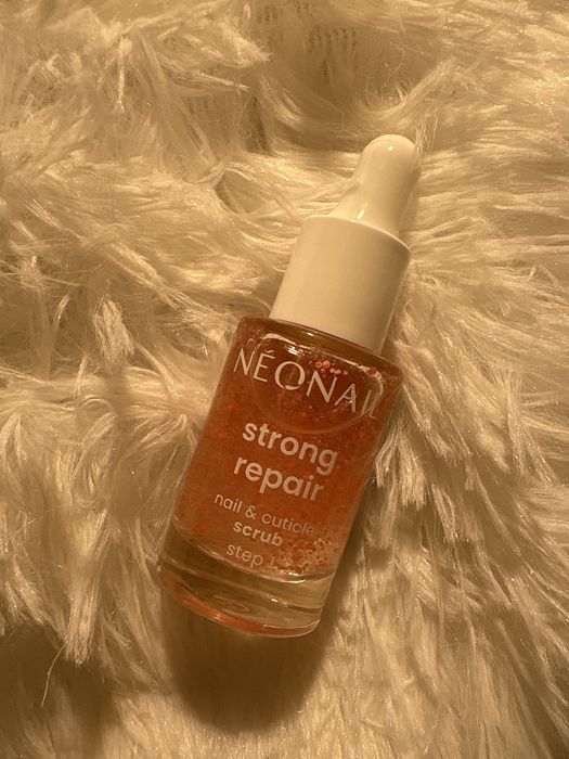 Neonail strong repair nail&cuticle scrub