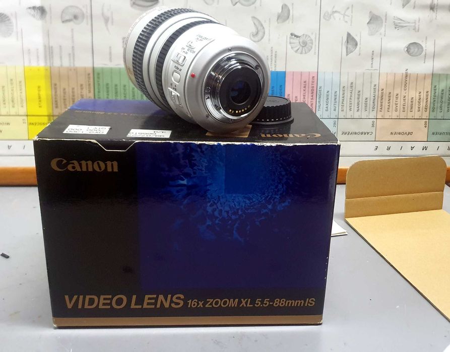 Canon VideoLens 16X IS - 5.5-88mm f/1.6-2.6 - XL Mount