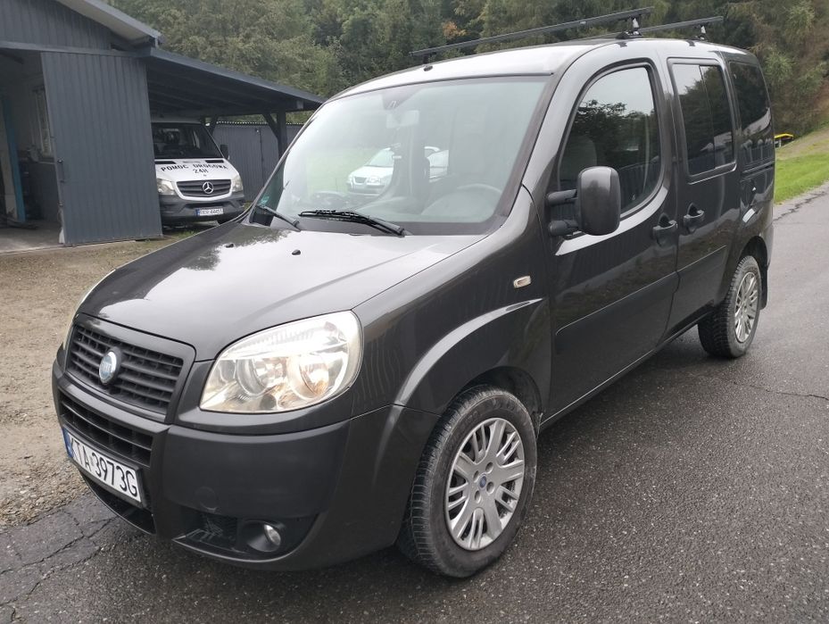 Fiat Doblo 1.4 8V klimatyzacja 2-letni gaz hak zdrowy 13900zl.