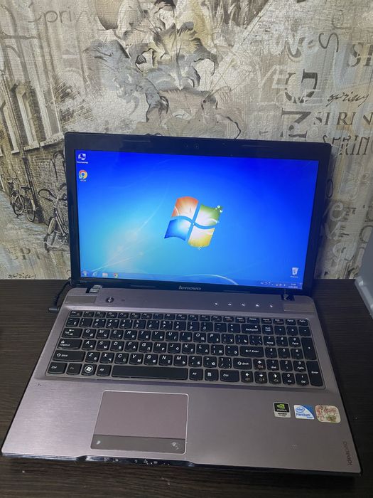 Ноутбук Lenovo Z570