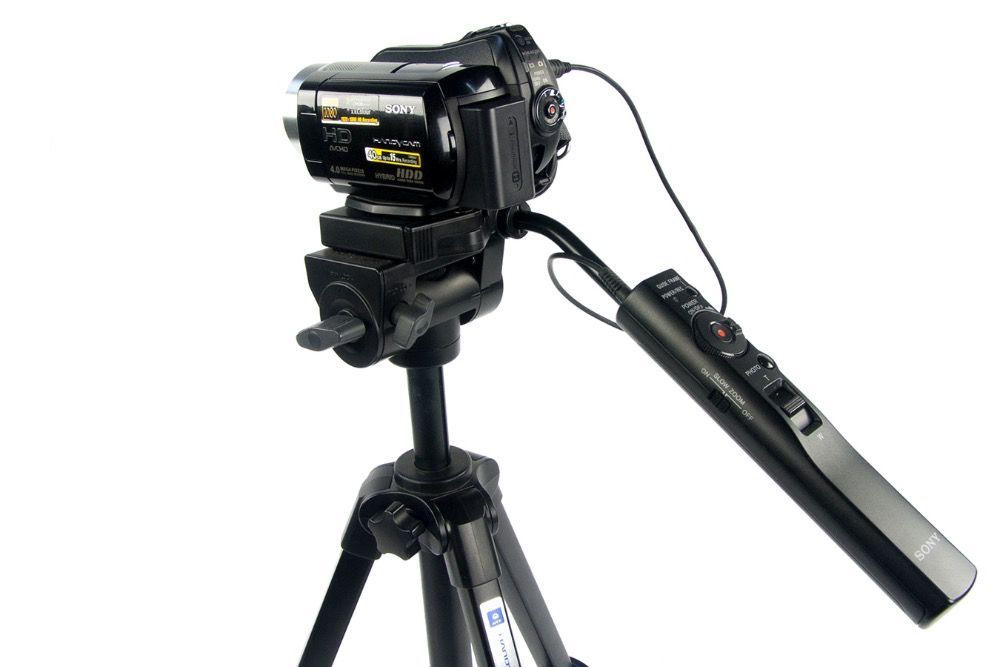 Видеокамера SONY HDR-SR10E - полный компл. аквабокс, штатив с пультом