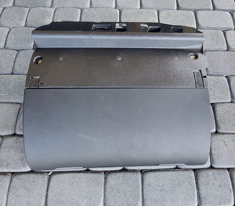 Schowek audi a3 p8 2010