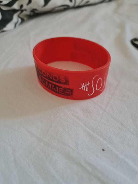 Acessórios dos 5 Seconds of Summer