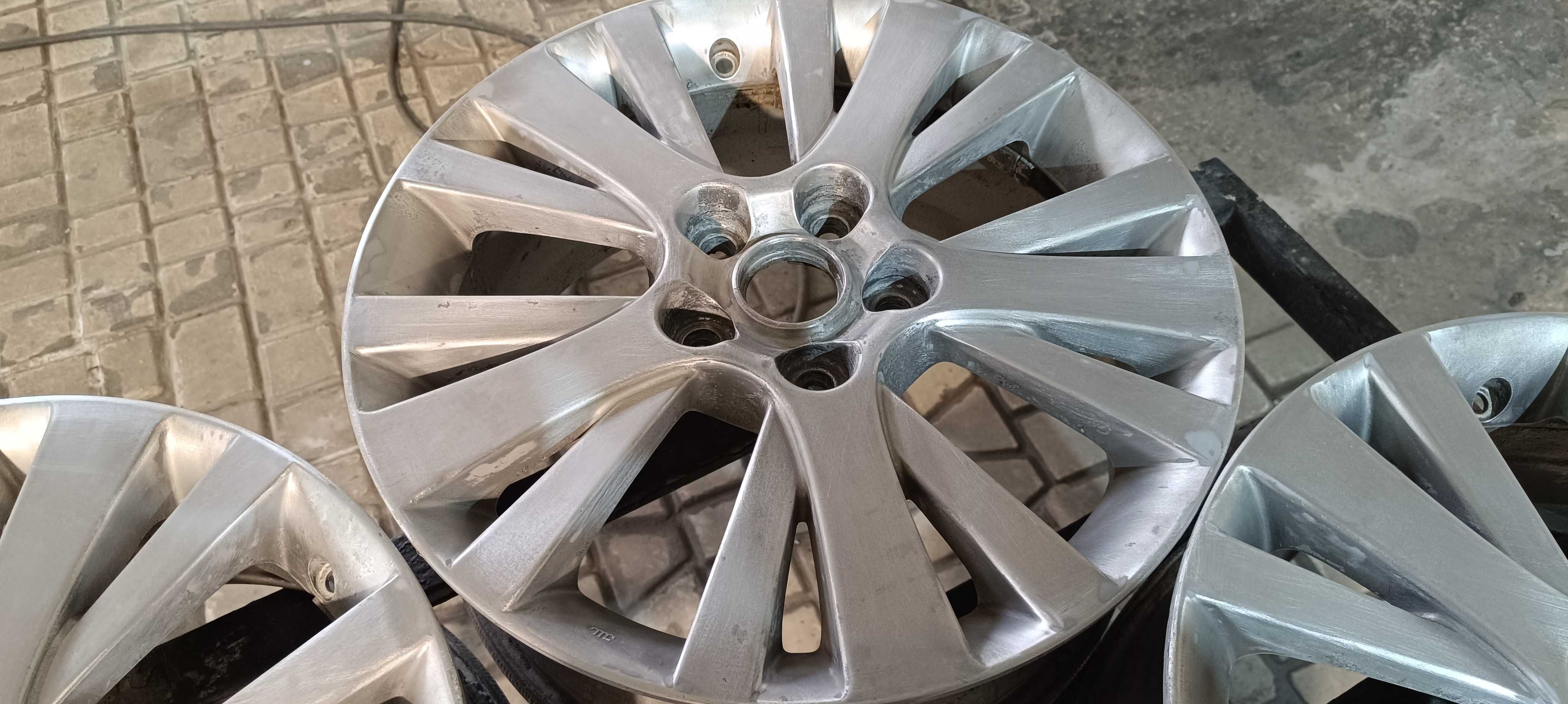 Диски Mazda 5x114.3, R17, ET60