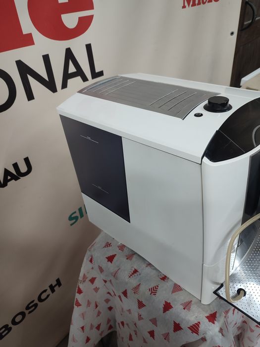 Кавомашина Miele 5200