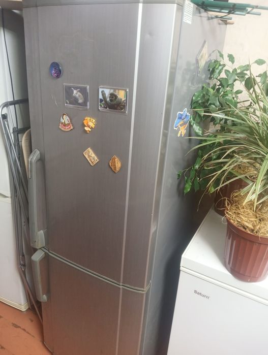 Холодильник  Haier