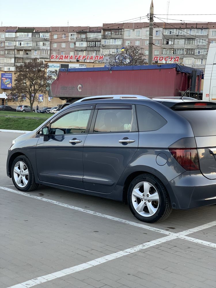 Honda Fr-v Терміново.