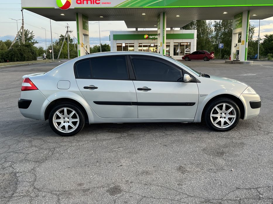 Renault Megane 1.6 автомат газ/бенз