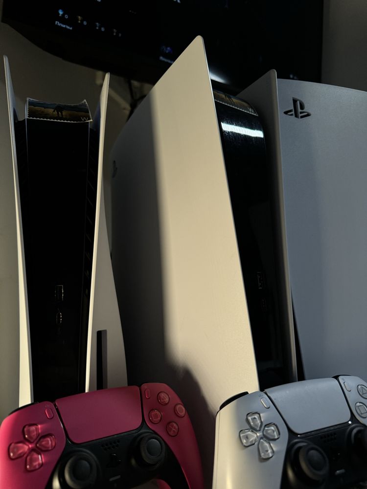 Оренда PlayStation 5 з 2 геймпадами та іграми в Києві