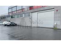 Arrenda-se Armazém Comercial - Braga -À Porche