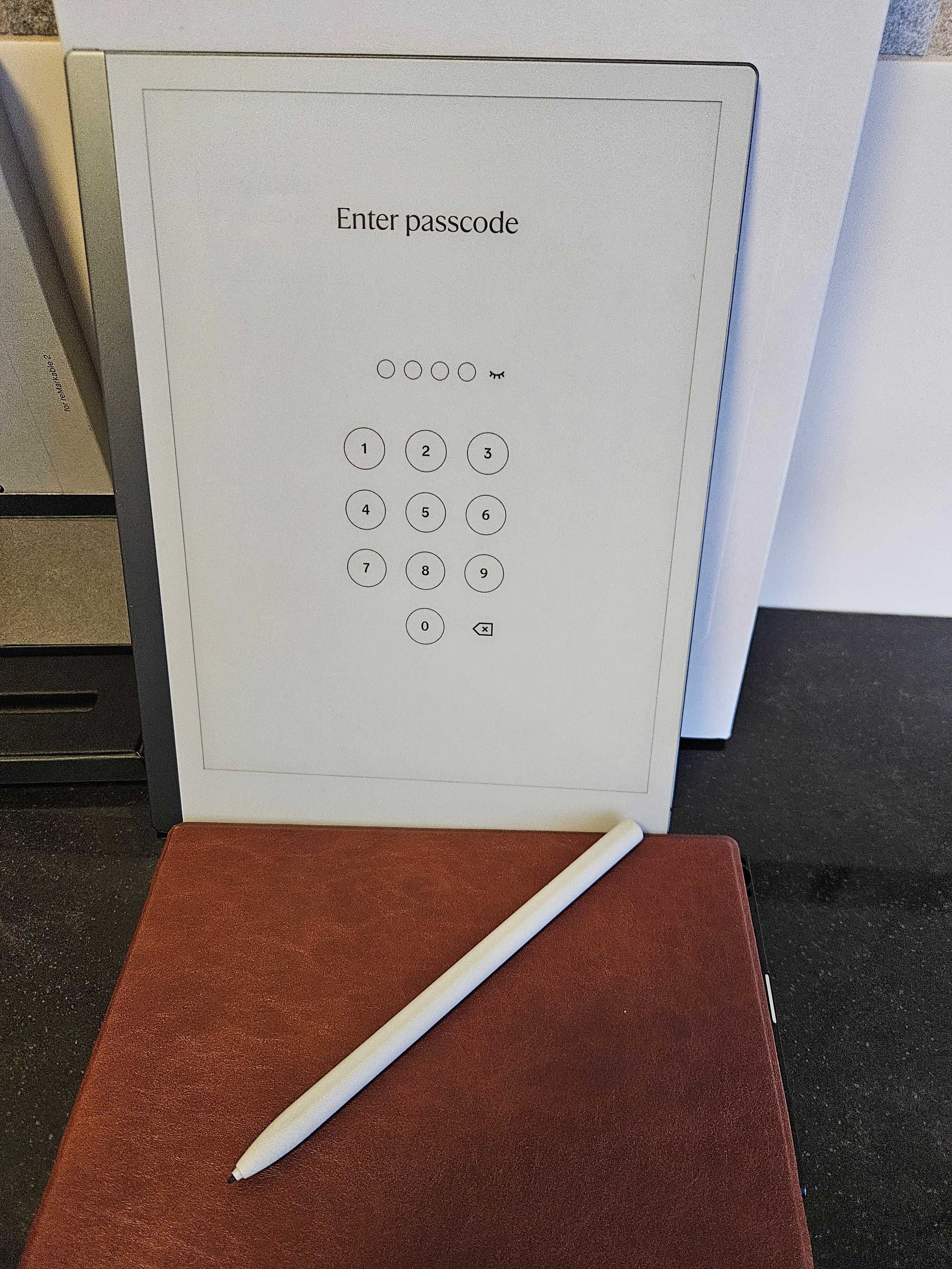 reMarkable 2 + Marker