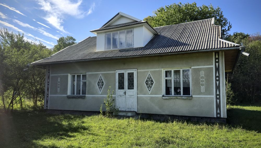 Продаж будинку в с. Пістинь