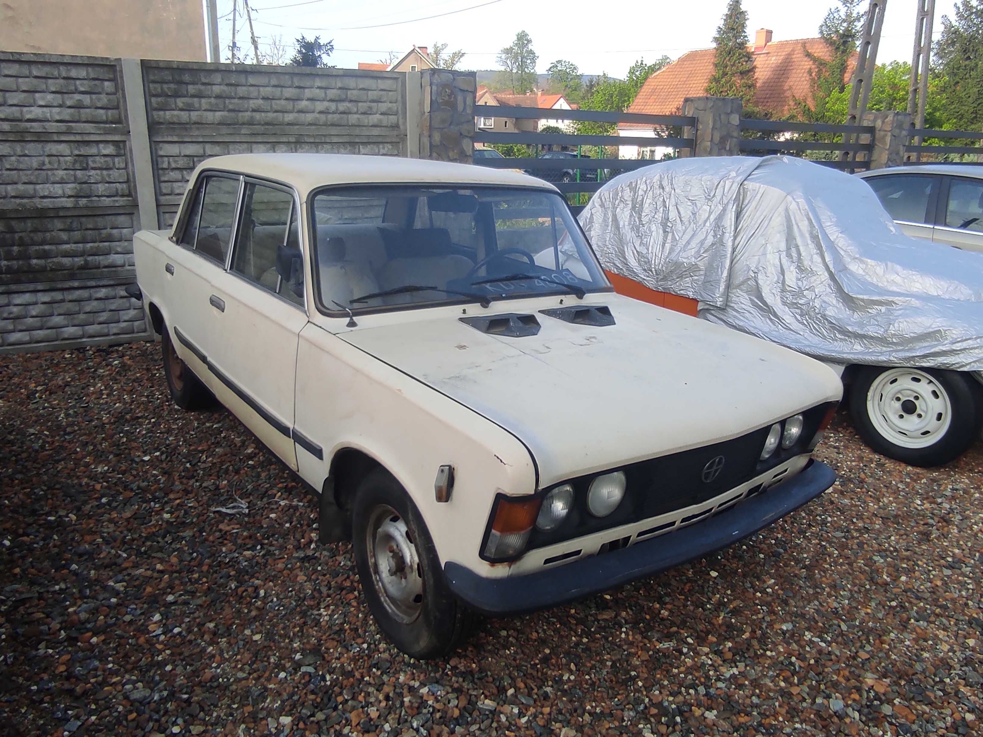 Fiat 125 p Sedan 1976 r