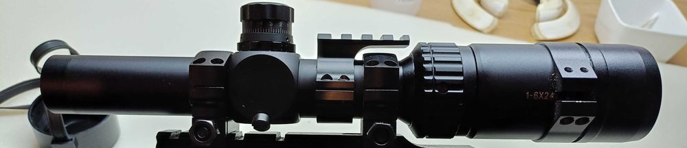 Mira Arcea  1-6x24