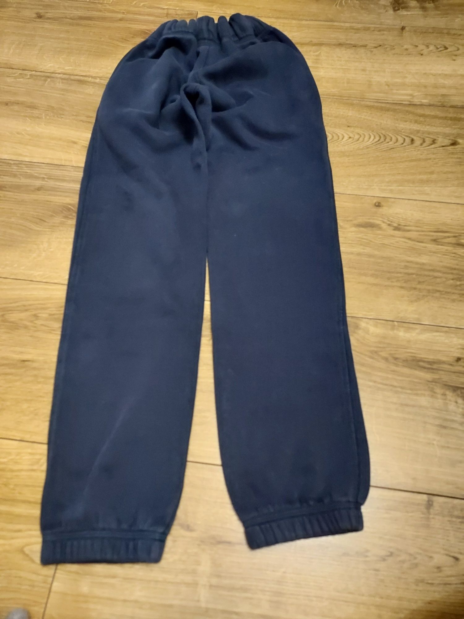 Granatowy spodnie dresowe