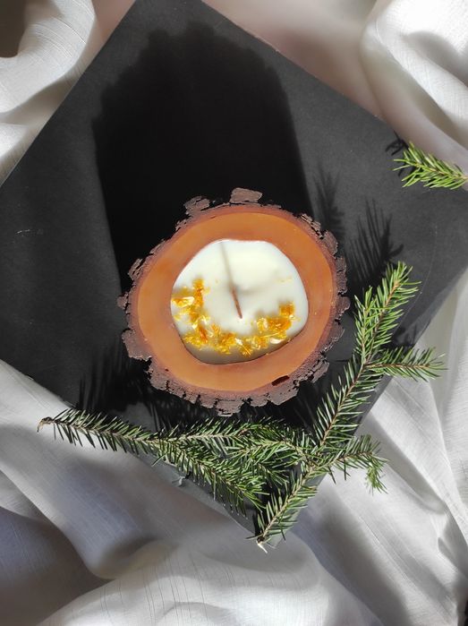 Свічки в дереві. Соєві свічки. Свічки в дерев'яному кашпо