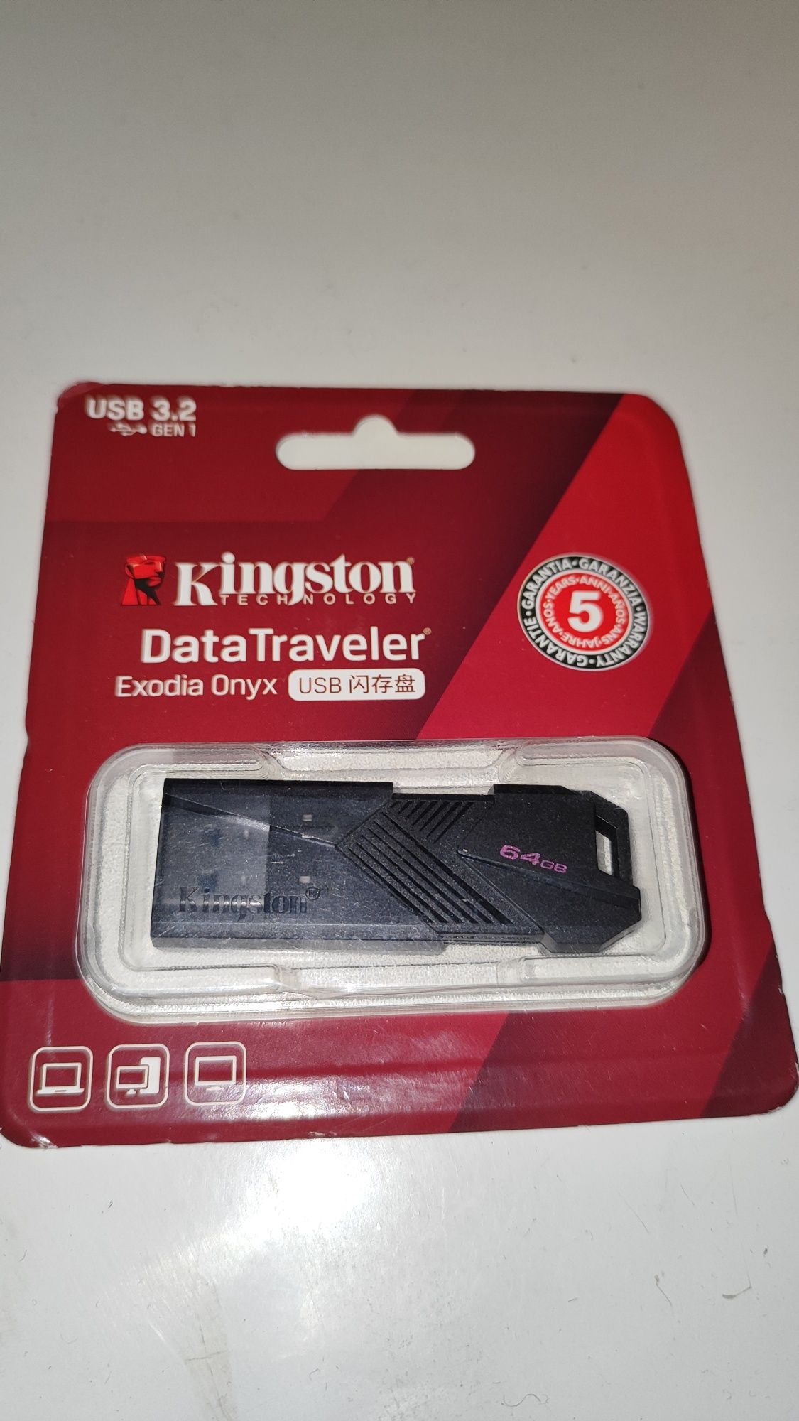 Флешка usb 3.0 Kingston 64 Гб