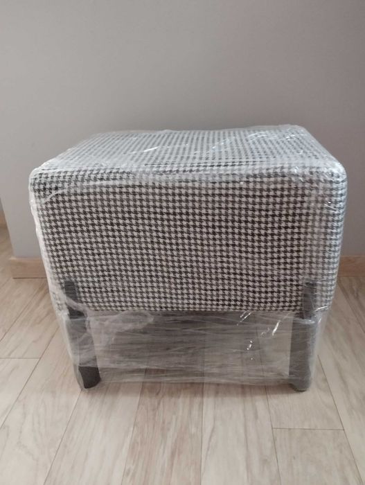 Пуф (банкетка) новий стильний