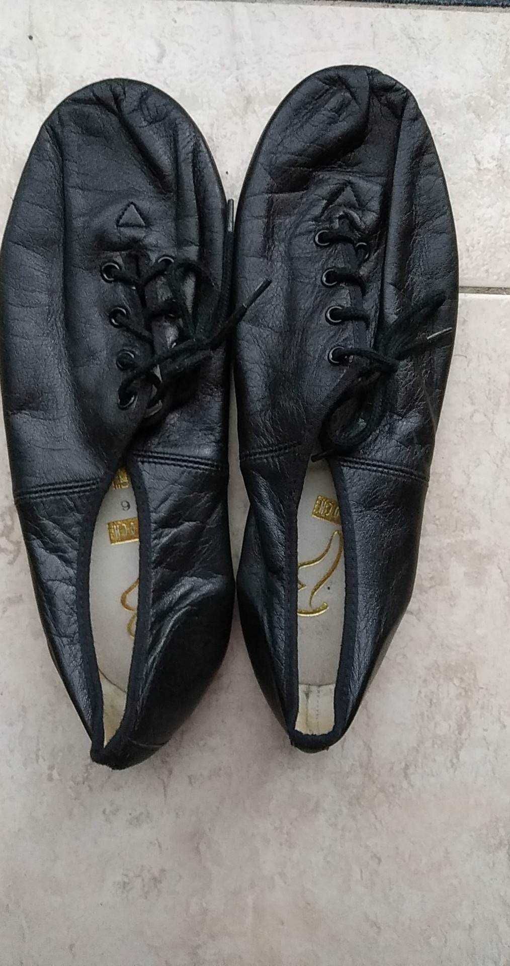 Sapatos de dança