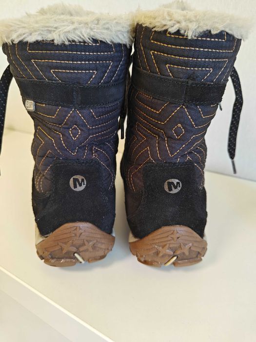Жіночі зимові чоботи Merrell