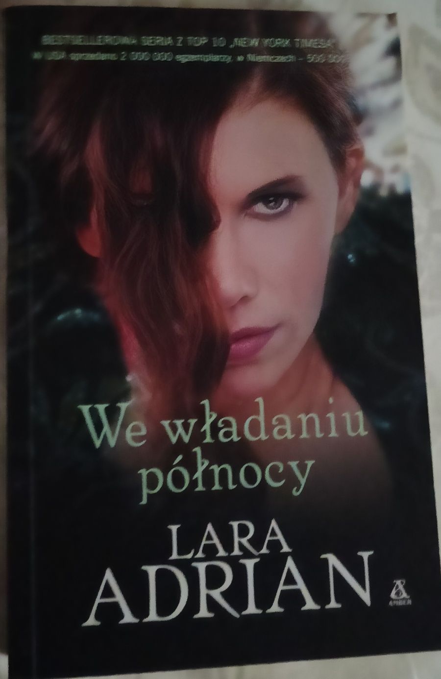 Lara Adrian, We władaniu północy