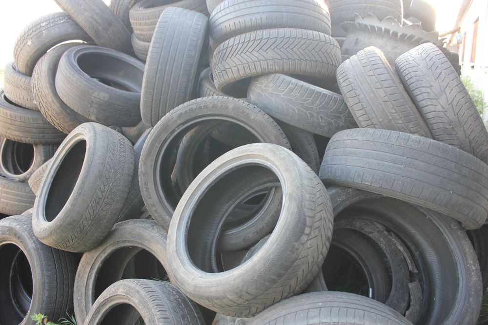 Шини гума сировина, резина для переробки, піроліза, 80 коп/ за 1 кг