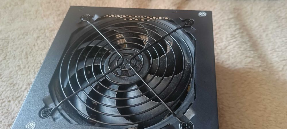 Zasilacz Endorfy Vero L5 700W 80 Plus Bronze — sprawny zasilacz