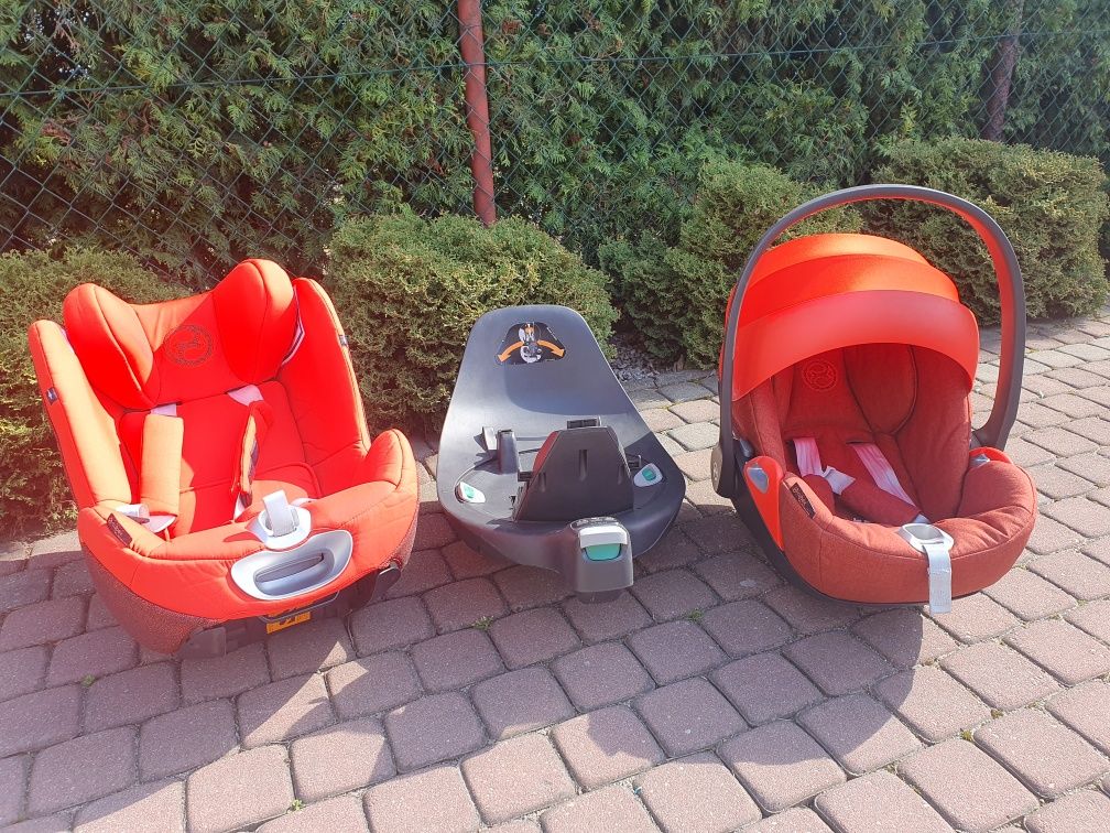 Foteliki Cybex cloud z i-size oraz cybex sirona z i-size z bazą cybex