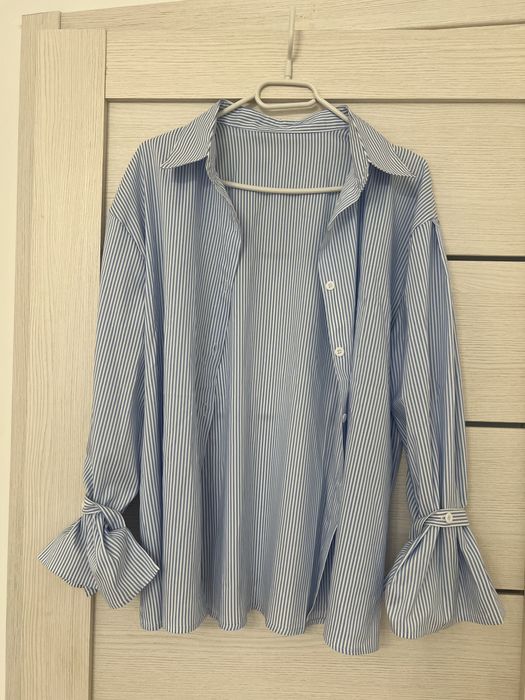 Сорочка голуба стильна