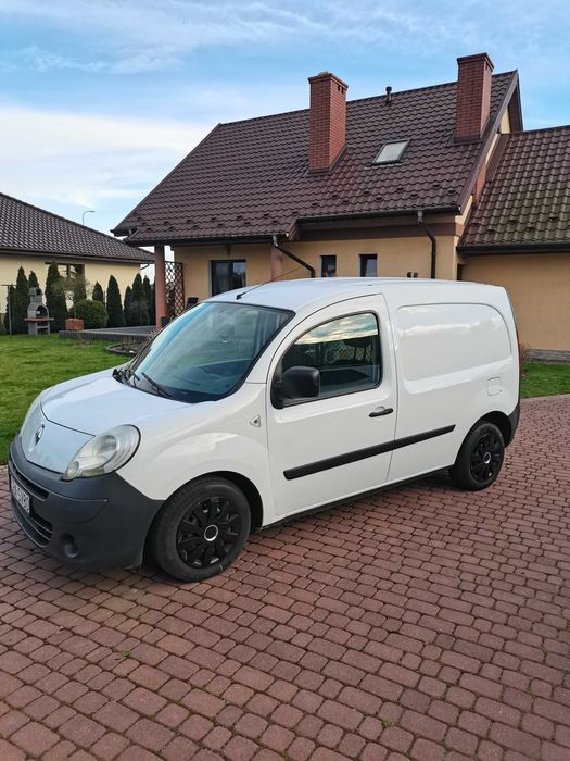 Renault Kangoo uszkodzony silnik