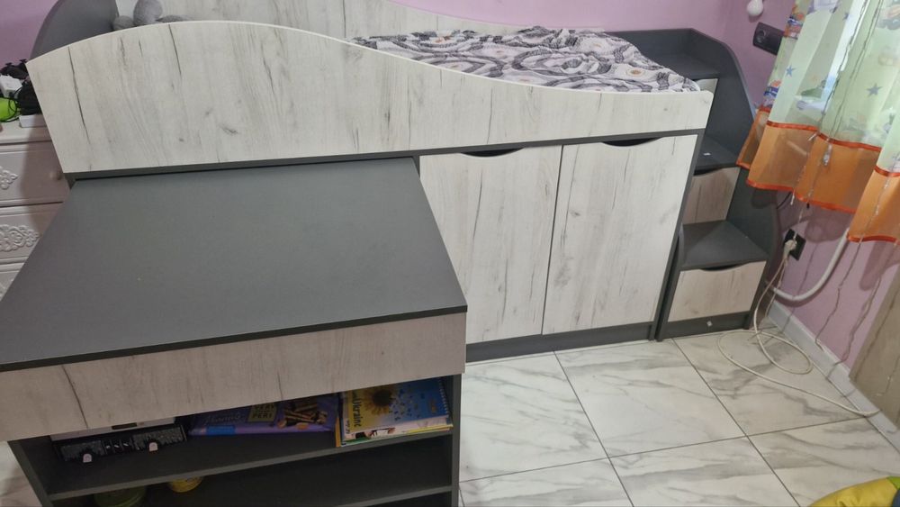 Дитяче ліжко  стіл трансфомер