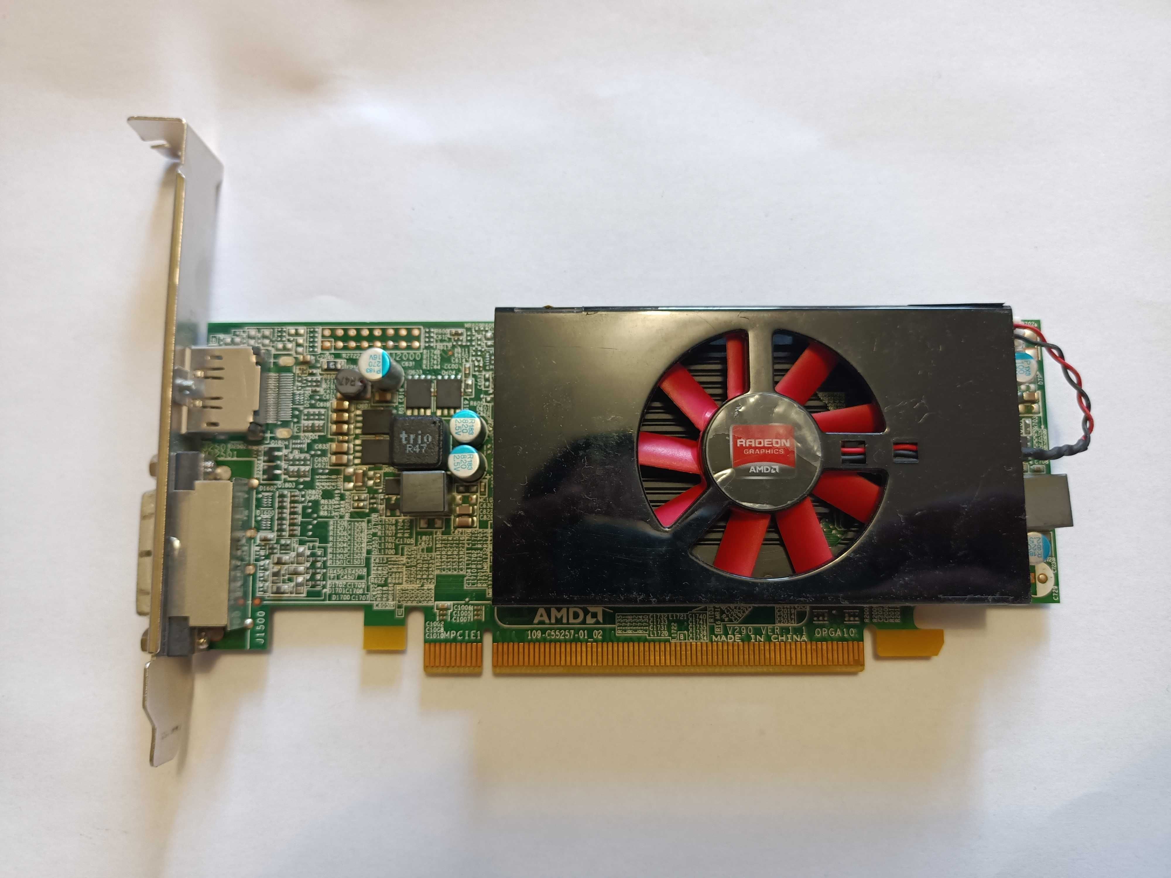 AMD Radeon HD 8570 1Gb GDDR3 128-bit 08hw0R 8hw0R C552