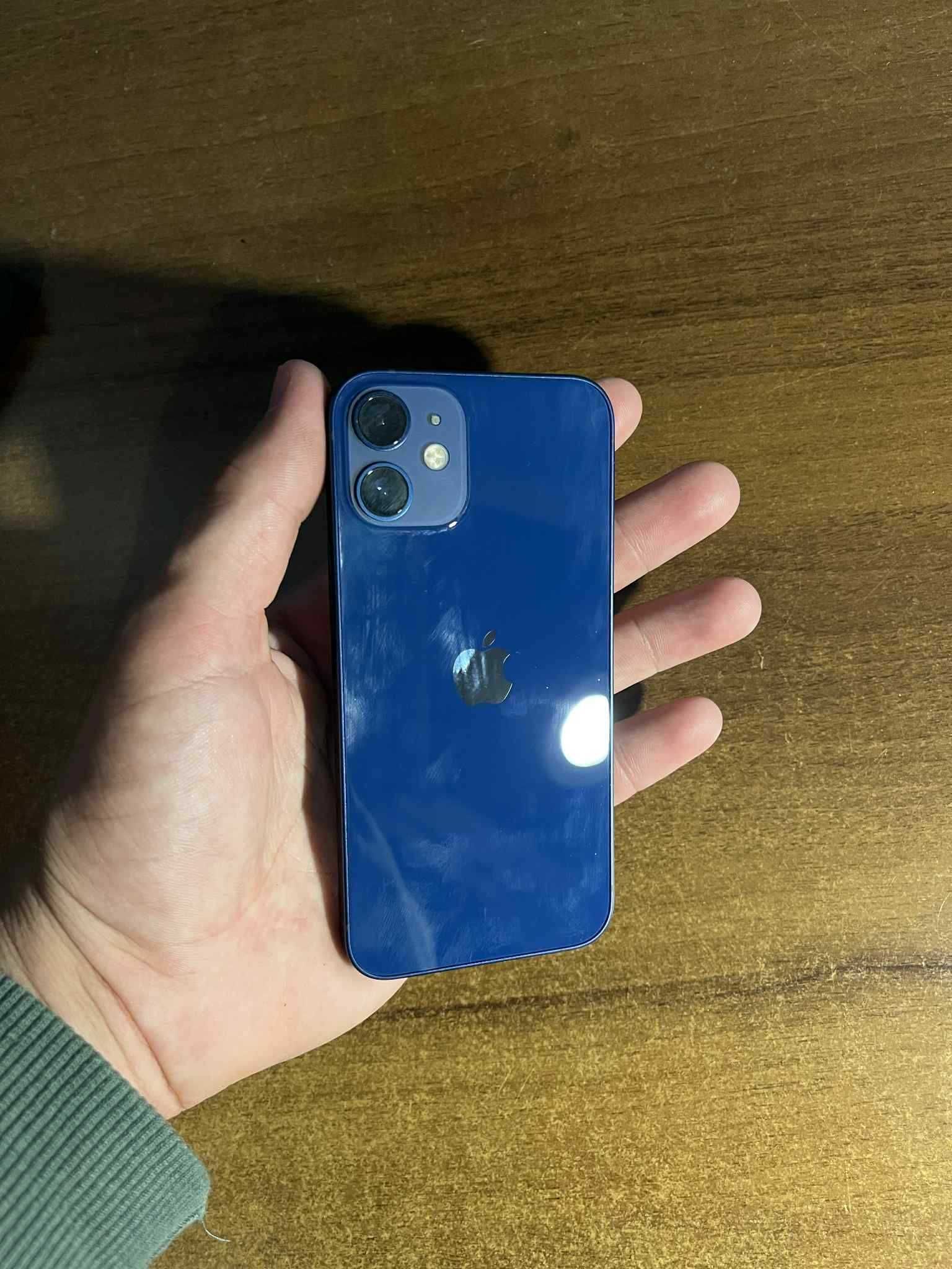 Sprzedam Iphone 12 mini